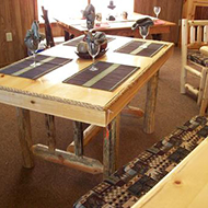 Table with 4 Place mats and Glasses