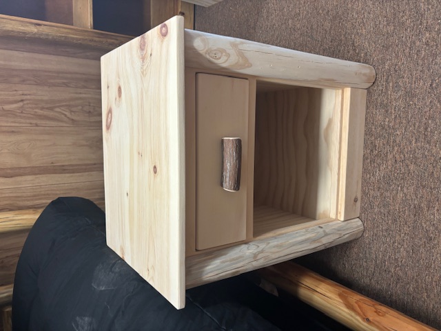 1 Drawer